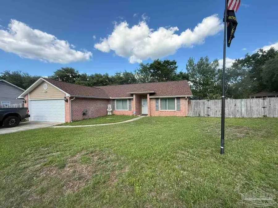 2706 Woodbury Ct, Navarre, FL 32566 - #2