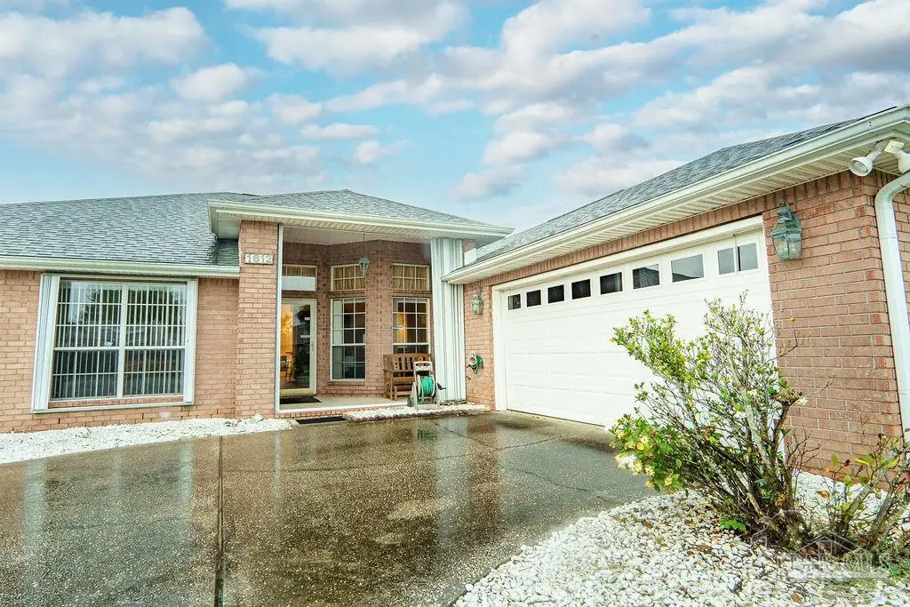 1612 Kauai Ct, Gulf Breeze, FL 32563 - #1