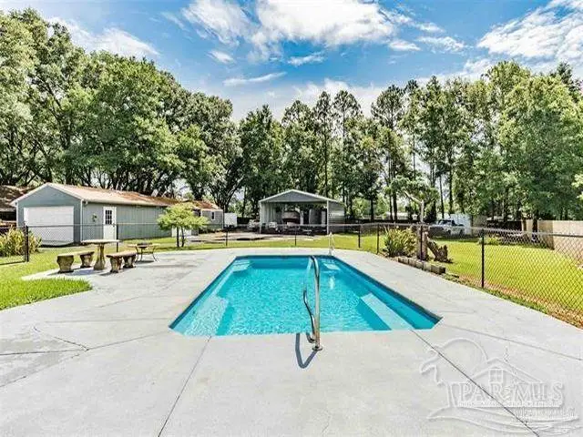 7408 Stiller Lake Rd, Pensacola, FL 32526 - #1