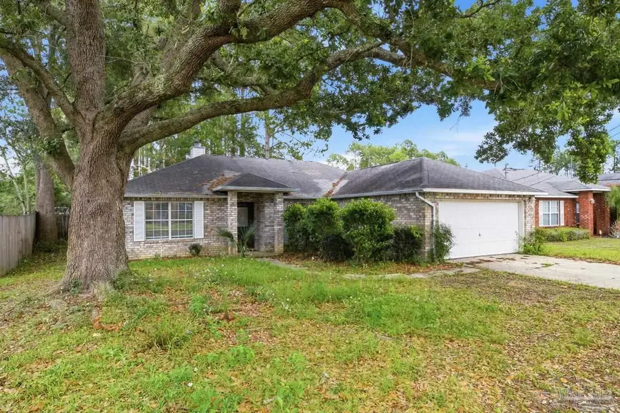 2678 Hidden Estates Cir, Navarre, FL 32566 - #2