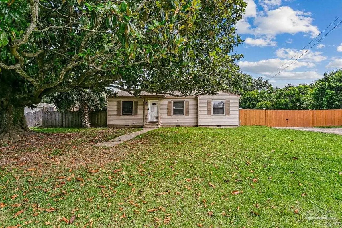 4904 Birch Ave, Pensacola, FL 32506 - #1