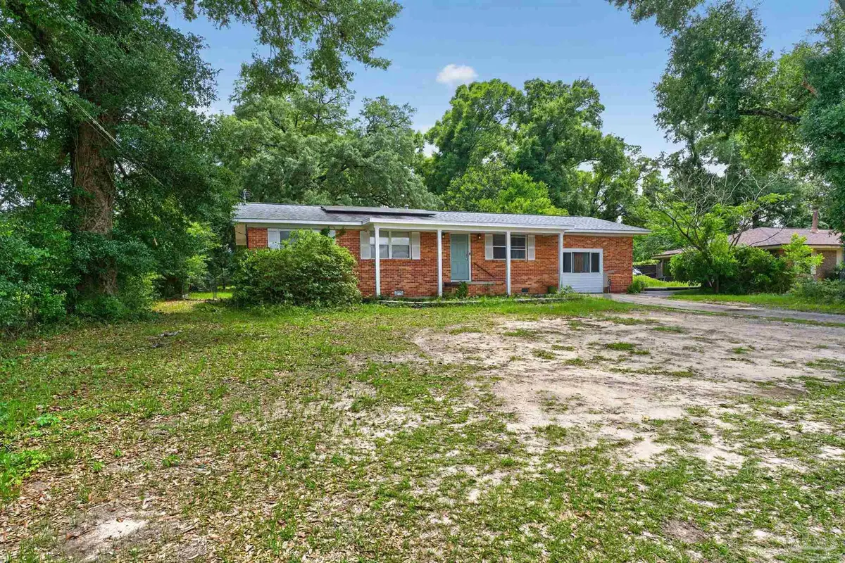 7009 Esther St, Pensacola, FL 32506 - #1