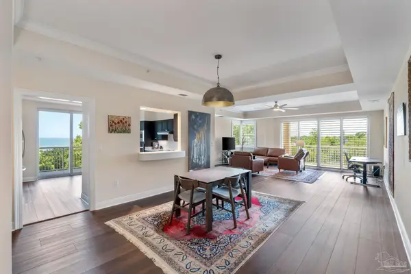 1700 Scenic Hwy #301, Pensacola, FL 32503