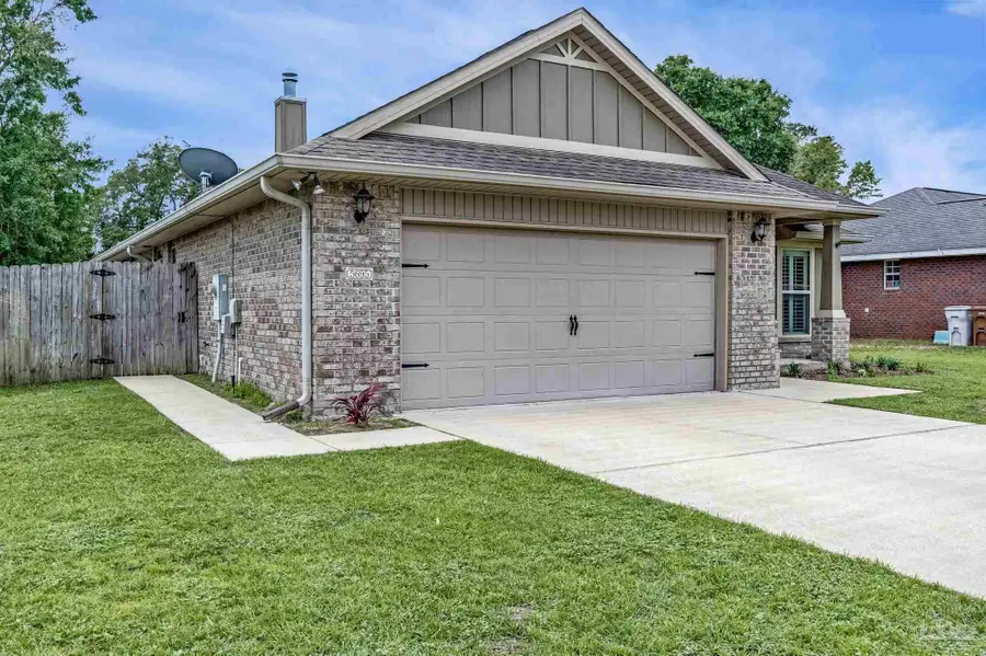 5695 Tucker Cir, Pace, FL 32571 - #2