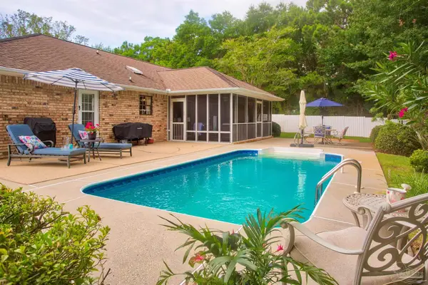 3716 Tiger Point Blvd, Gulf Breeze, FL 32563