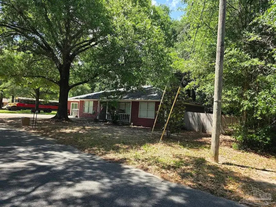 6358 Dixie Rd, Milton, FL 32570 - #2