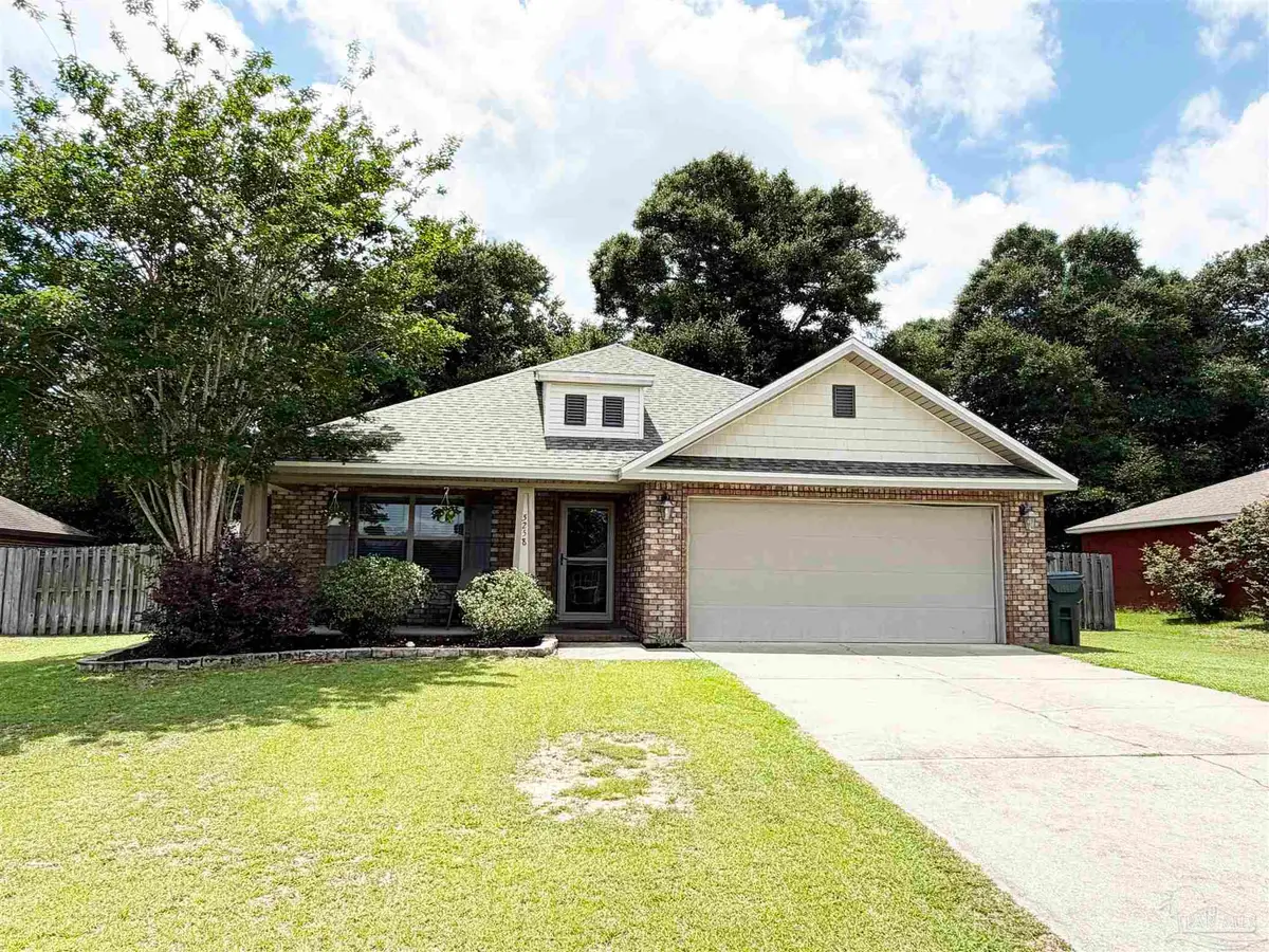5258 Dalton Cir, Milton, FL 32570 - #1