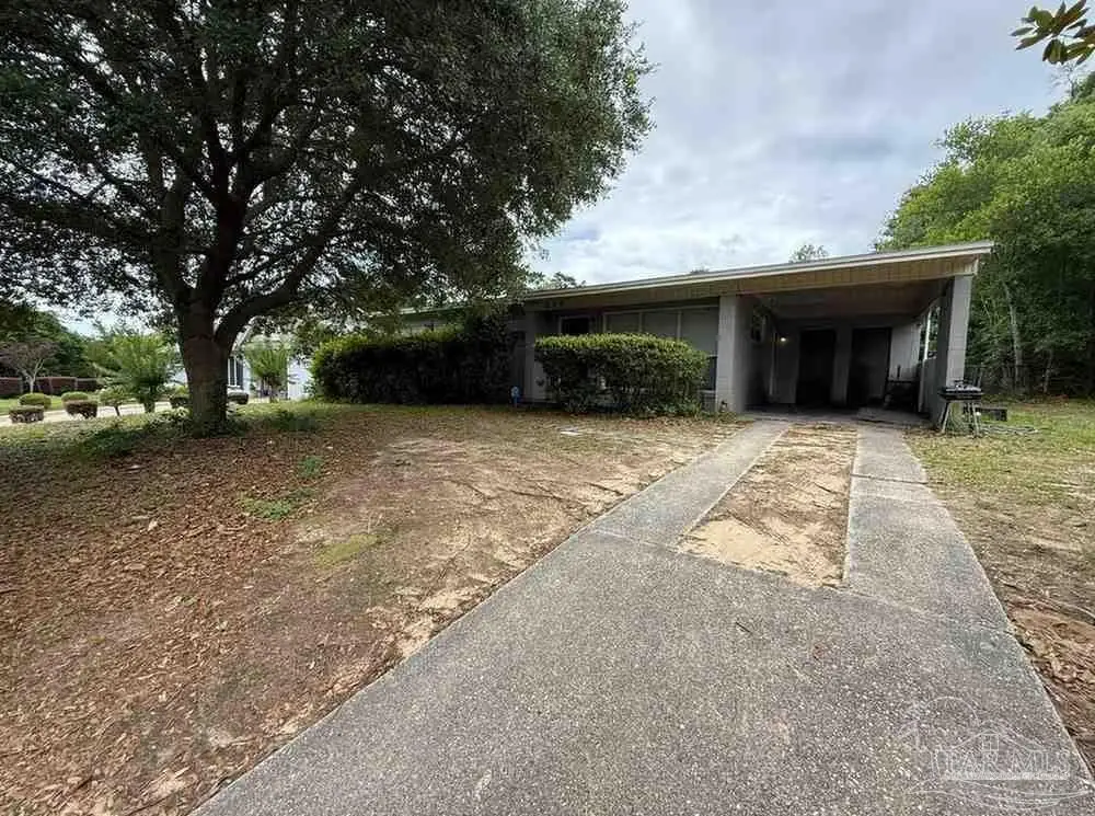 815 Woodland Dr, Pensacola, FL 32503 - #1