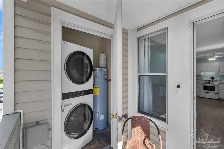 1301 Redwood Ln #F, Gulf Breeze, FL 32563 - #2