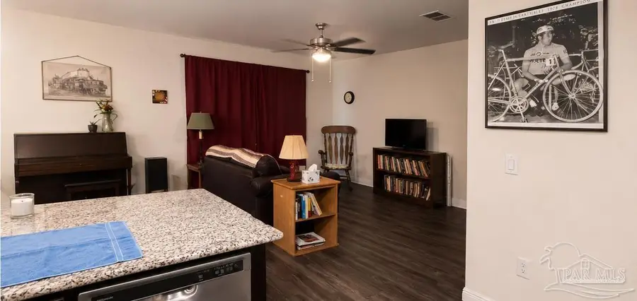 4371 Village Oak Ln, Pace, FL 32571 - #3