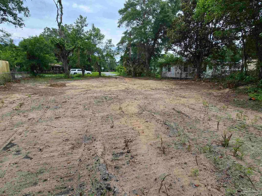 400 Chaseville St, Pensacola, FL 32507 - #3
