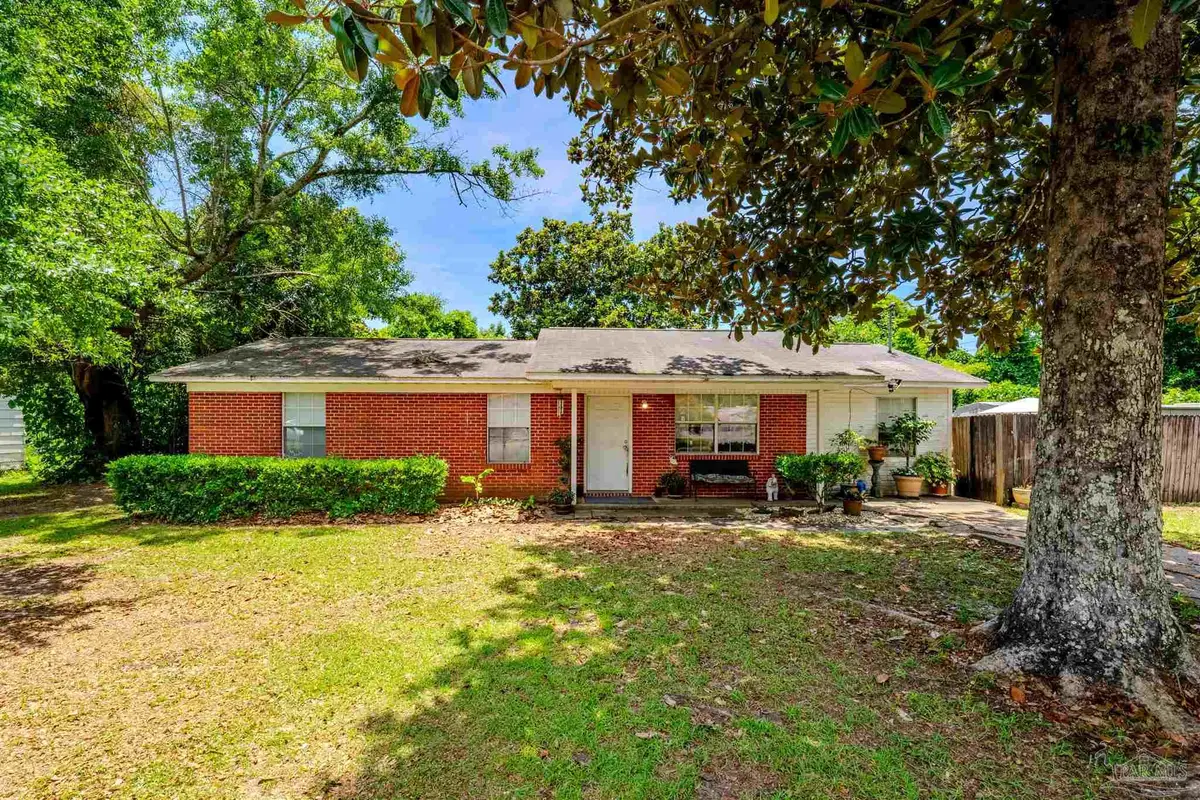 3609 Empire St, Pace, FL 32571 - #1