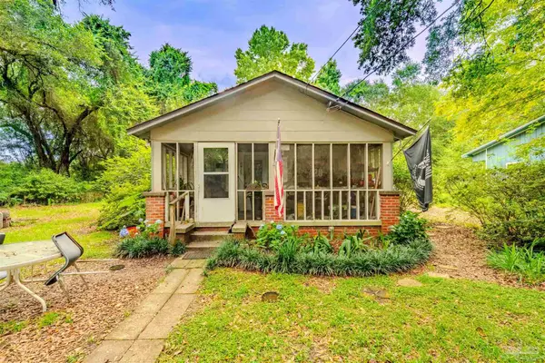 8925 N Davis Hwy, Pensacola, FL 32514