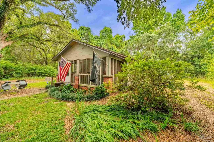 8925 N Davis Hwy, Pensacola, FL 32514 - #3