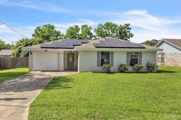 7656 Old Hickory Dr, Pensacola, FL 32507