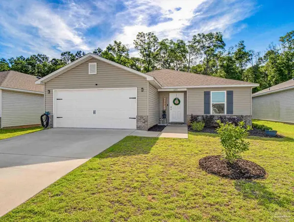 6453 June Bug Dr, Milton, FL 32583