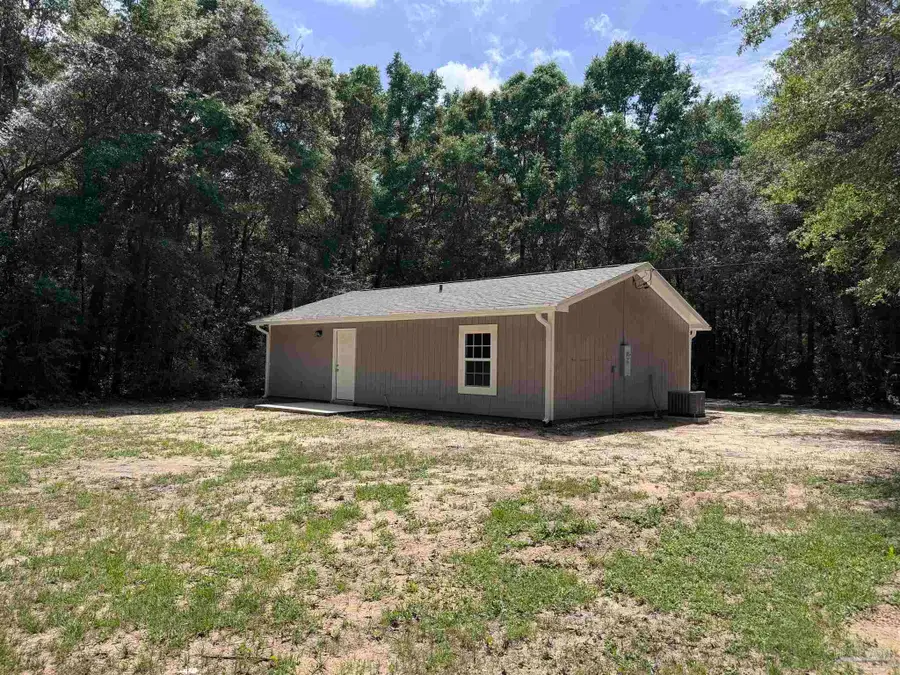 8345 Hickory Hammock Rd, Milton, FL 32583 - #3