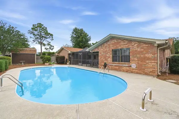 2617 Tinosa Cir, Pensacola, FL 32526
