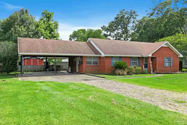 910 E Horner St, Atmore, AL 36502