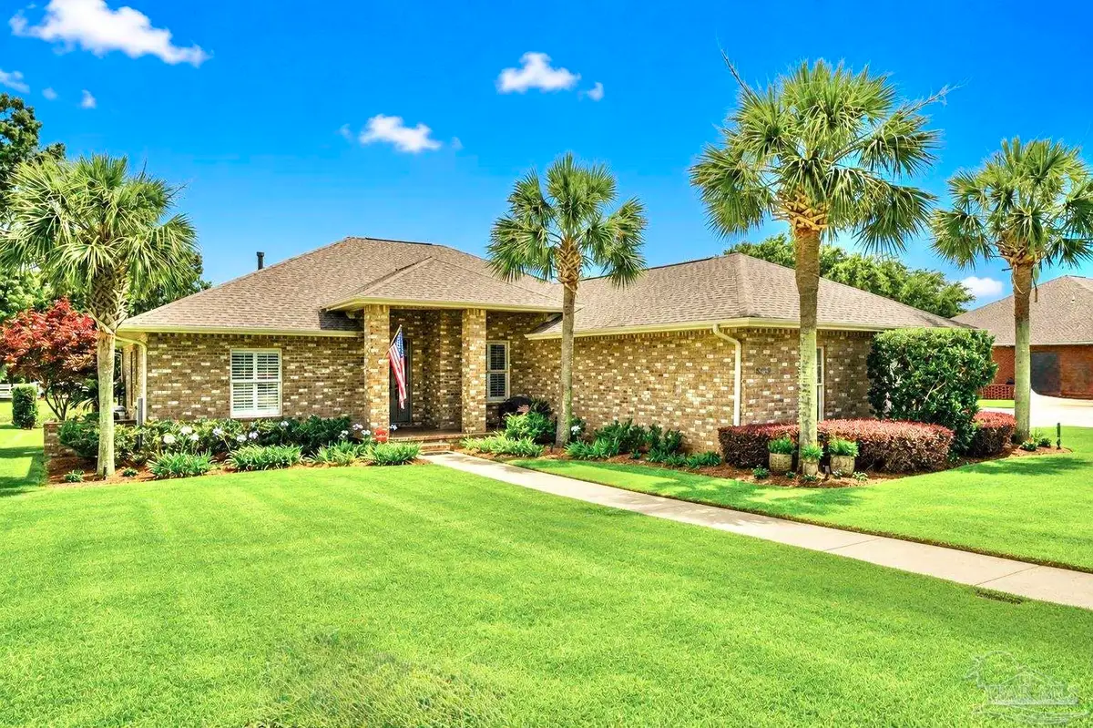 5390 Southlake Dr, Pace, FL 32571 - #1