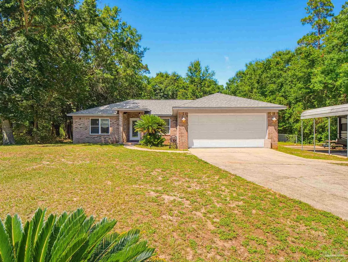 6668 Delhi Dr, Milton, FL 32583 - #1