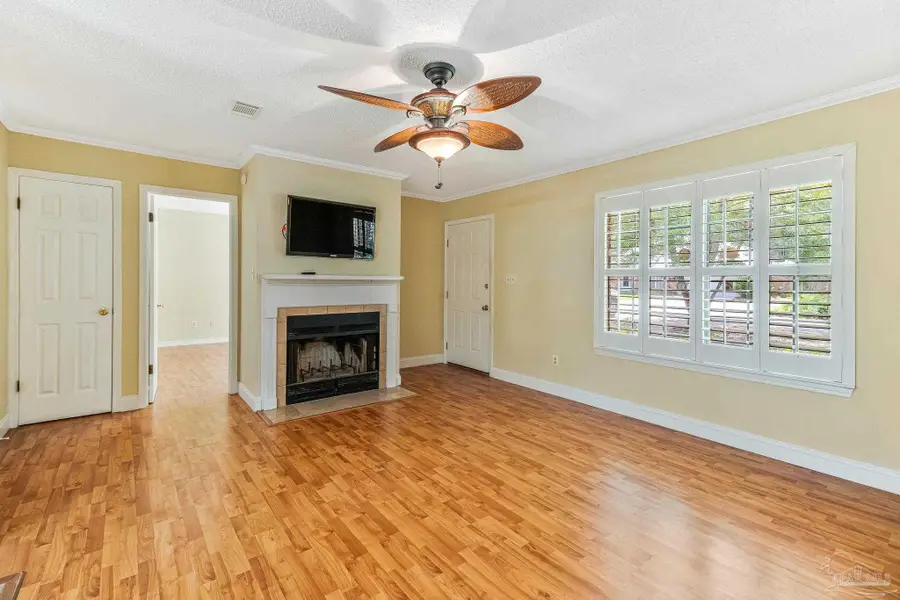 1324 Bayshore Ter, Gulf Breeze, FL 32563 - #2