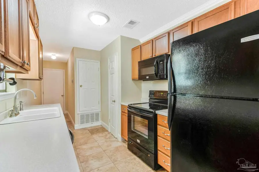1324 Bayshore Ter, Gulf Breeze, FL 32563 - #3