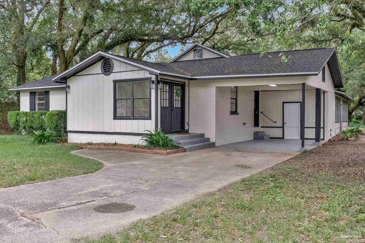 6106 Chicago Ave, Pensacola, FL 32526 - #1