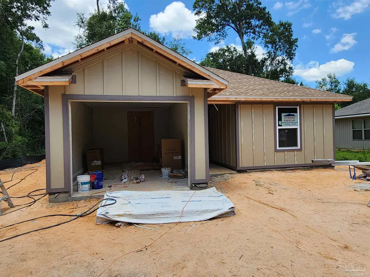 6692 Jasmine St, Milton, FL 32570 - #1