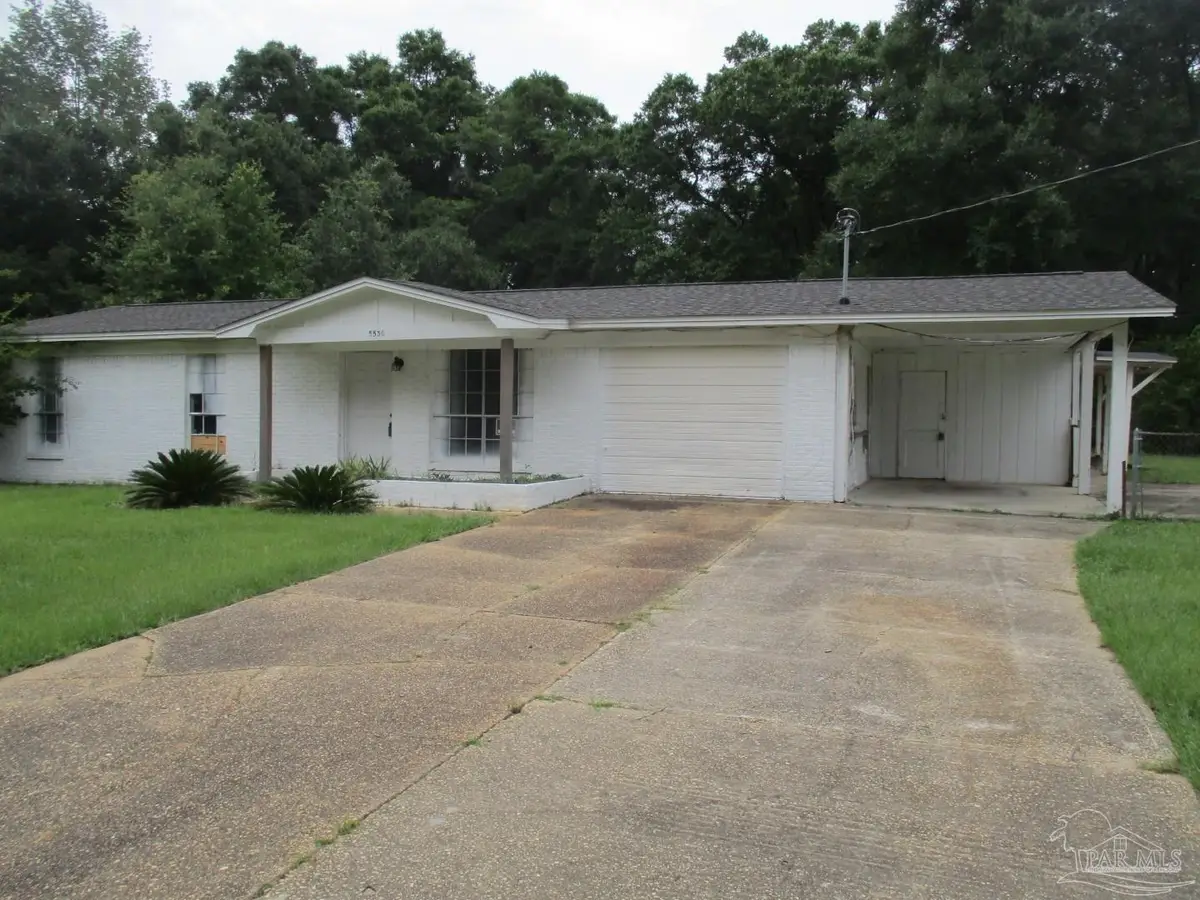 5530 Hamilton Bridge Rd, Milton, FL 32570 - #1