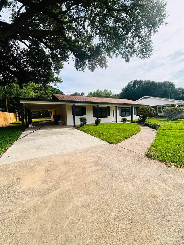 1955 Lansing Dr, Pensacola, FL 32504