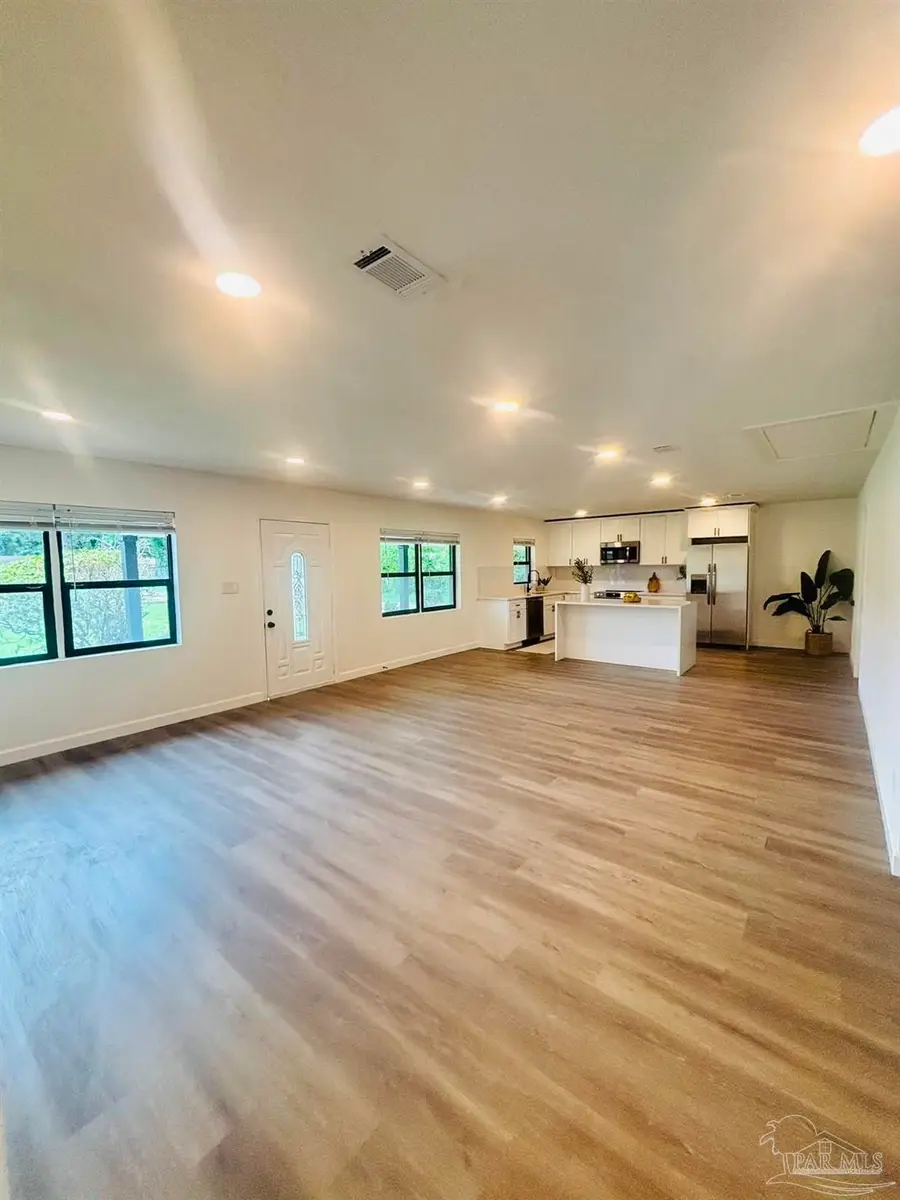 1955 Lansing Dr, Pensacola, FL 32504 - #2