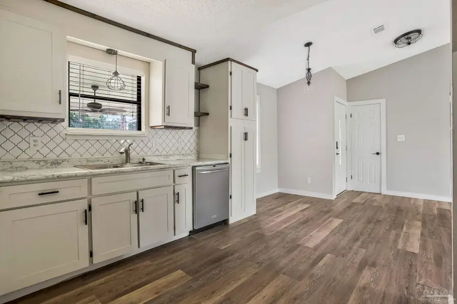 3523 Southwind Dr, Gulf Breeze, FL 32563 - #2