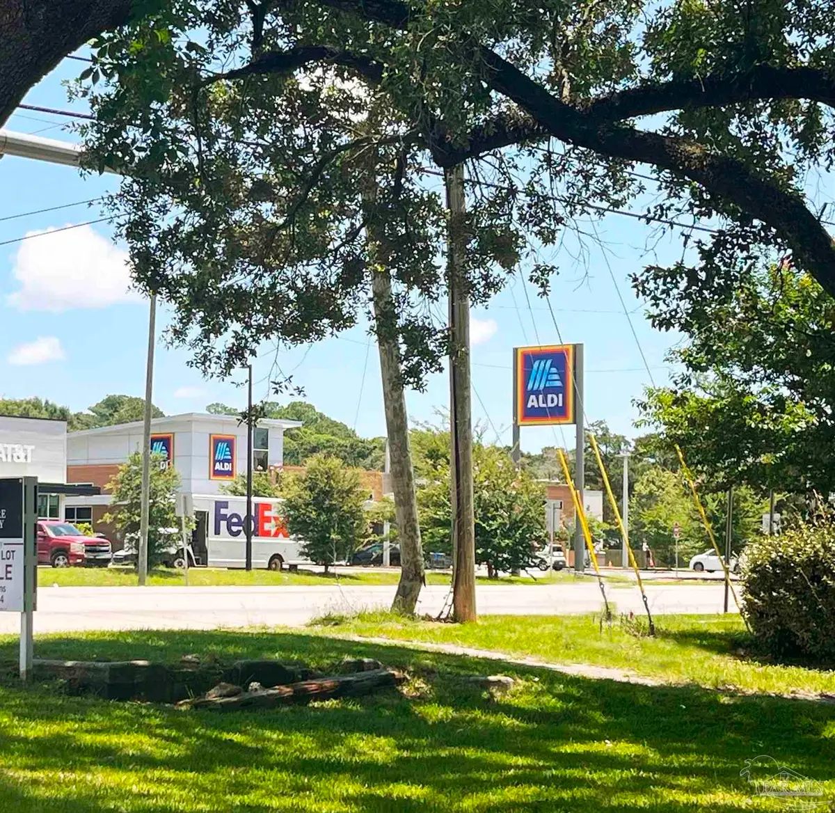 4871 Mobile Hwy, Pensacola, FL 32506 - #1