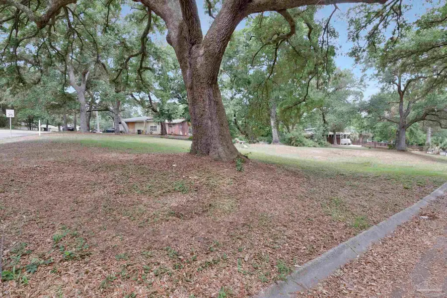 4891 Creighton Rd, Pensacola, FL 32504 - #3