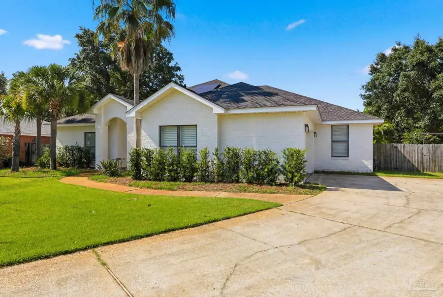 1194 Jaguar Cir, Gulf Breeze, FL 32563 - #2