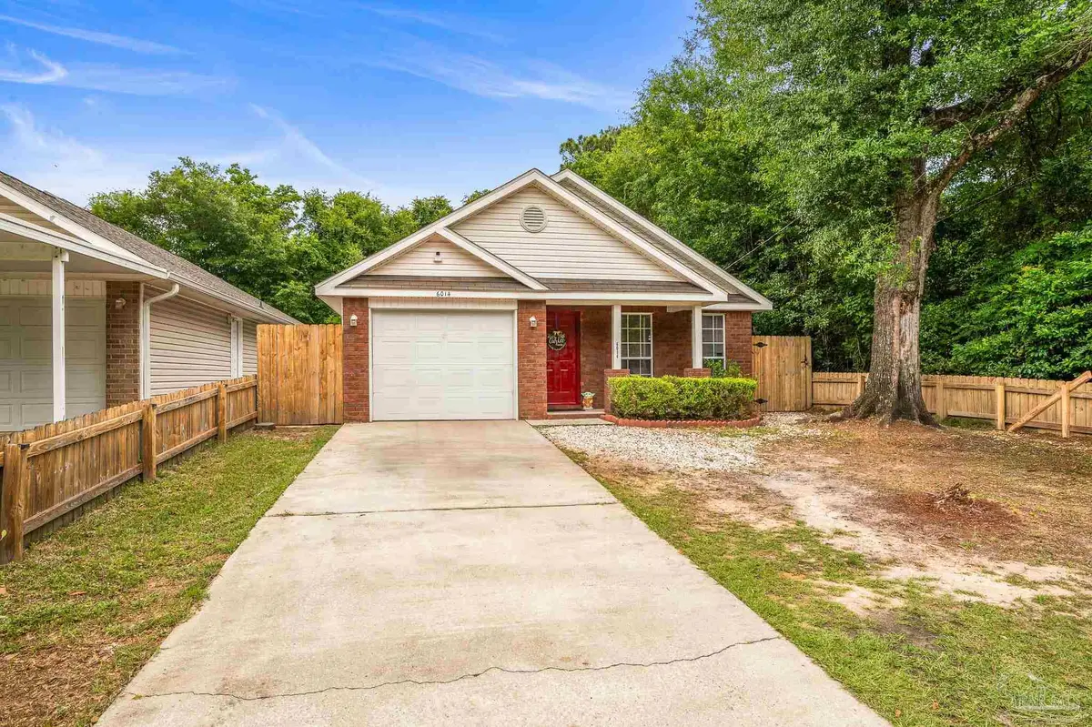 6014 Montgomery Ave, Pensacola, FL 32526 - #1