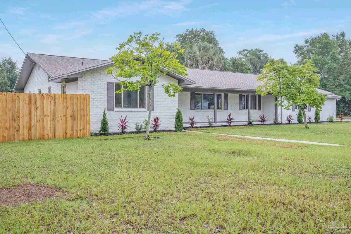 2800 N 18th Ave, Pensacola, FL 32503 - #1
