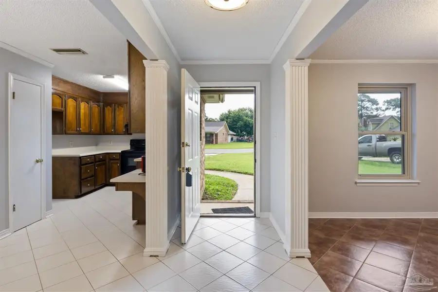 7757 Grundy St, Pensacola, FL 32507 - #3