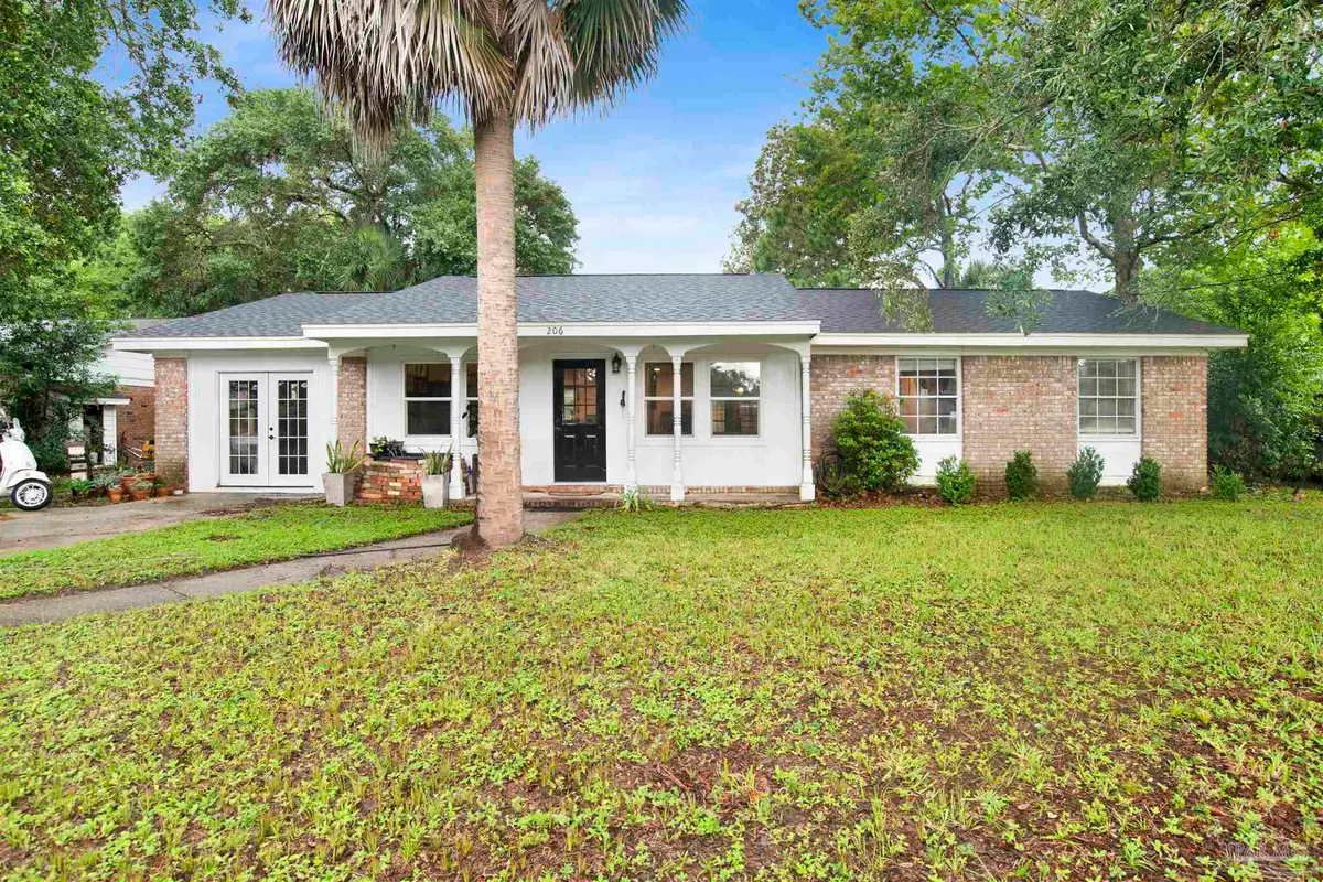 206 Norwich Dr, Gulf Breeze, FL 32561 - #1