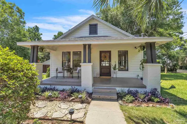 2025 W Wright St, Pensacola, FL 32502