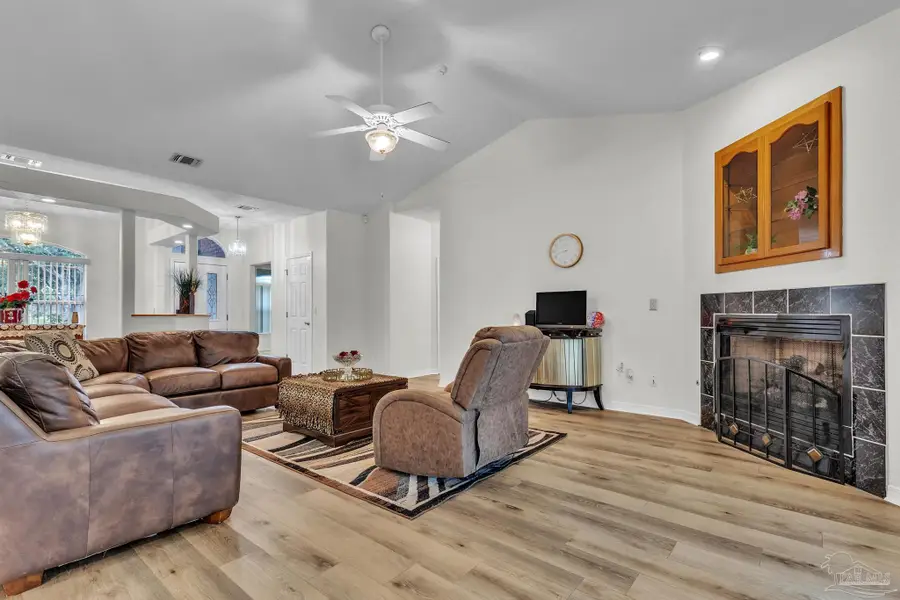 3213 Fridinger Dr, Pensacola, FL 32526 - #3