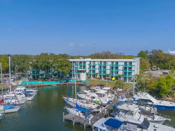 201 S Stillman St #107, Pensacola, FL 32505