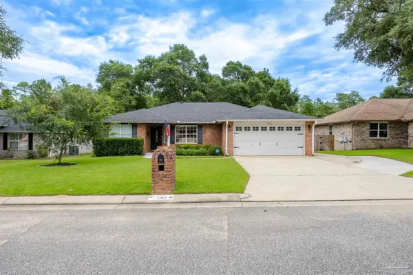 7182 Tannehill Dr, Pensacola, FL 32526