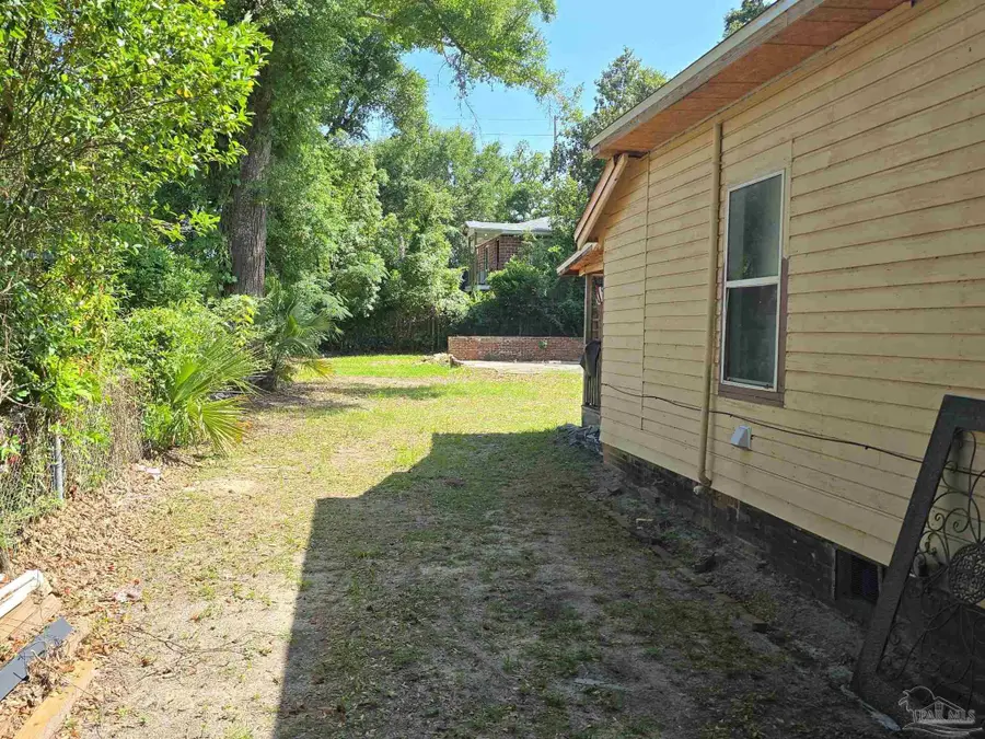1915 W Gadsden St, Pensacola, FL 32501 - #3