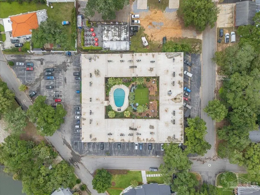 300 Bayou Blvd #207, Pensacola, FL 32503 - #3
