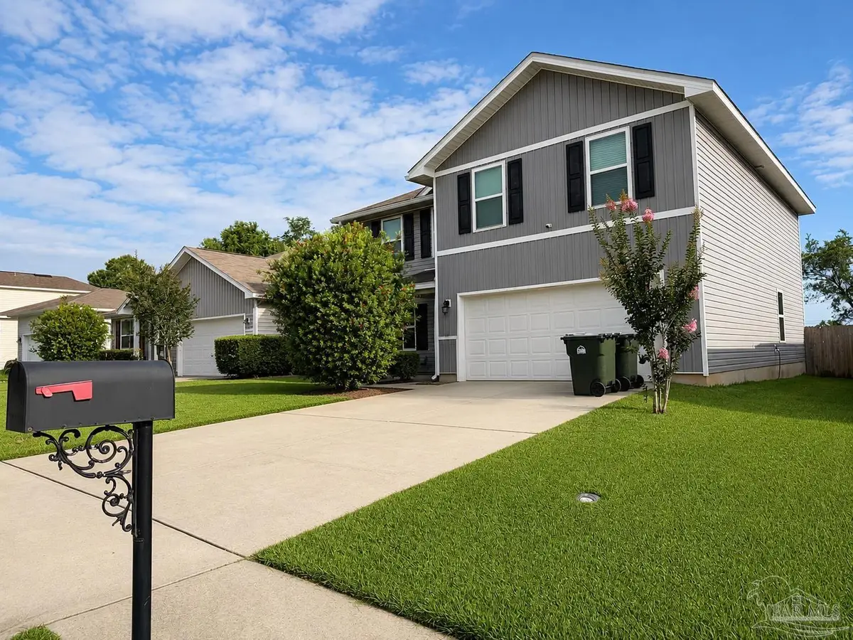 5752 Blackhorse Cir, Pensacola, FL 32526 - #1