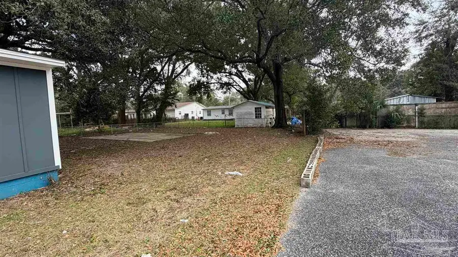 827 Michigan Ave, Pensacola, FL 32505 - #3