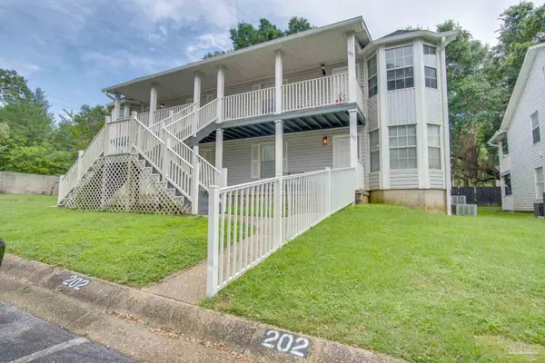 1500 E Johnson Ave #102, Pensacola, FL 32514