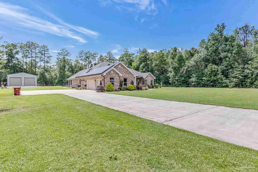 6681 Briarwood Ave, Milton, FL 32570 - #2